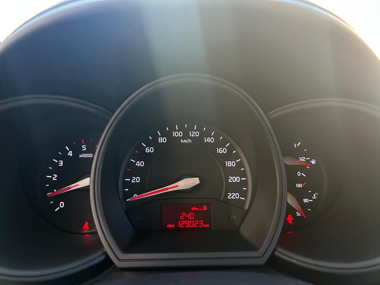 Kia Rio 1.1 CRDi 75 Cv Km129.000-2016