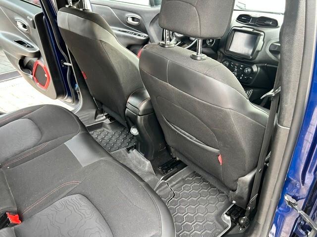 Jeep Renegade 2.0 Mjt 170CV 4WD Active Drive Low Trailhawk