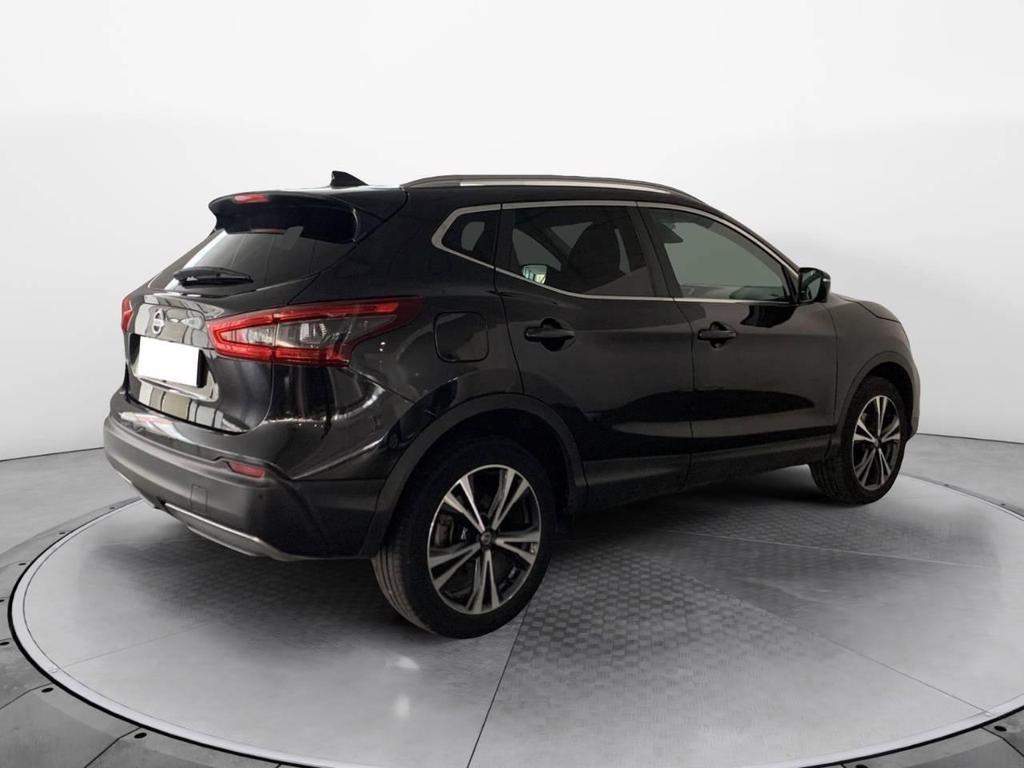 Nissan Qashqai 1.3 DIG-T N-Connecta 2WD