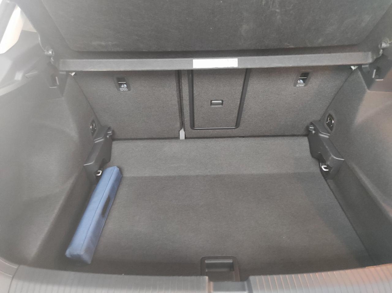 Volkswagen T-Roc 2020 1.6 TDI 115 cv 6M Nav sensori