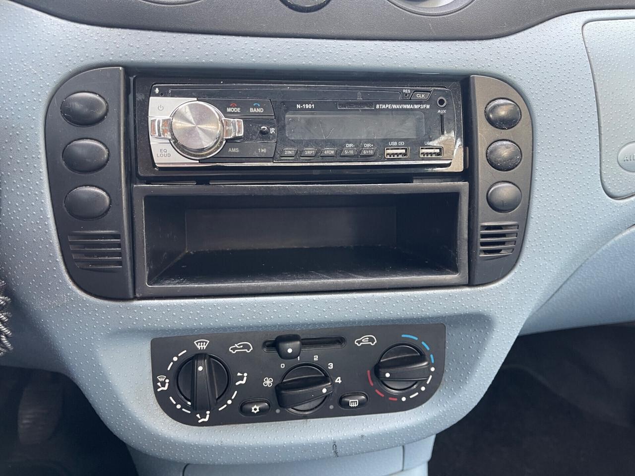 Citroen C3 1.4 benzina 54KW neopatentati