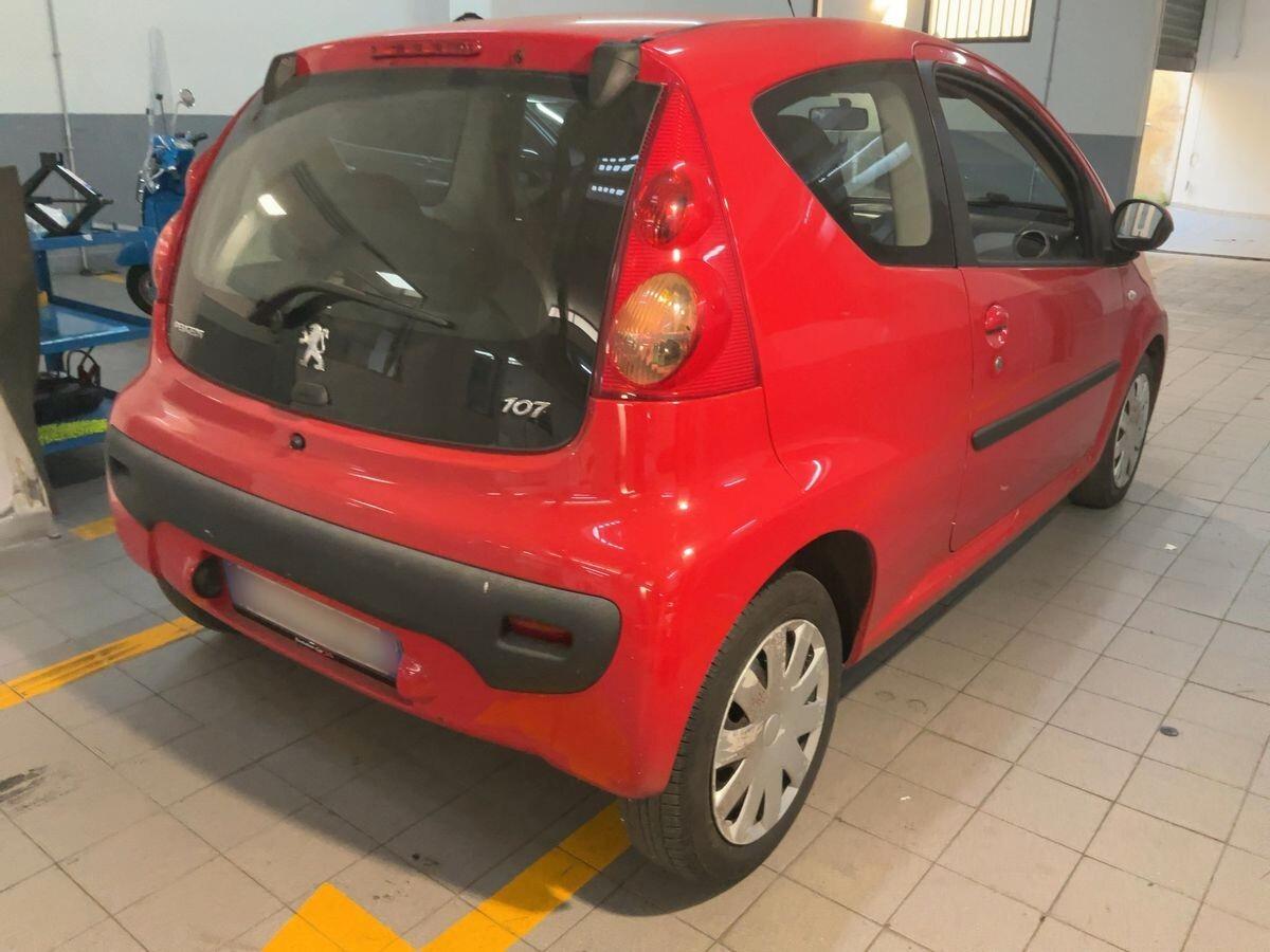 Peugeot 107 *PREZZO REALE* 1.0 68 CV AUTOMATICA GARANZIA 12 MESI KM CERTIFICATI NEOPATENTATI OK