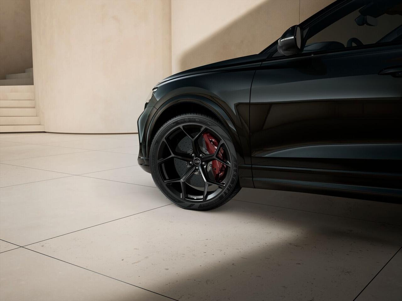 Audi RS Q8 PERFORMANCE