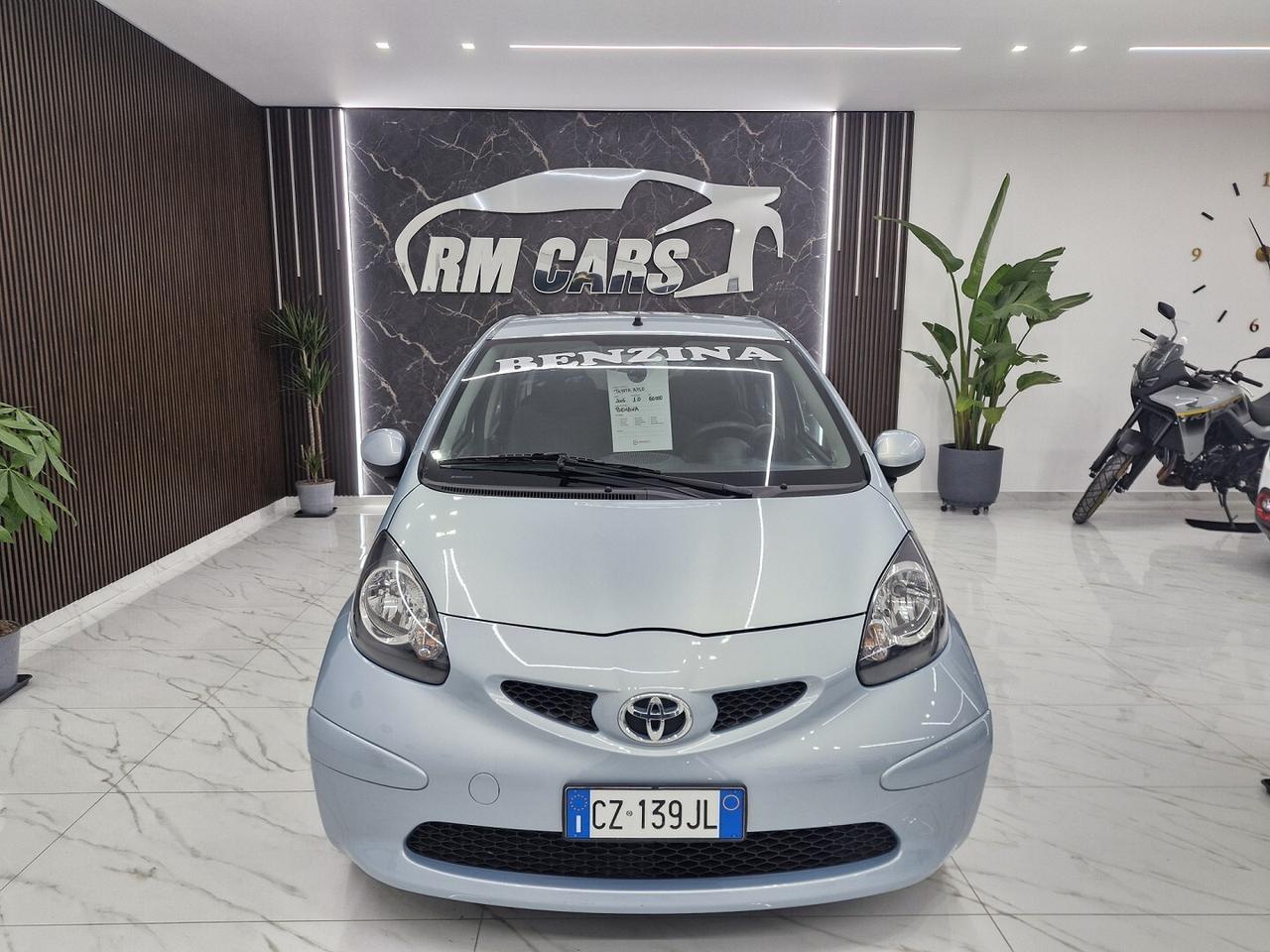 TOYOTA AYGO 1.0 BENZINA CAMBIO AUTOMATICO 62000KM