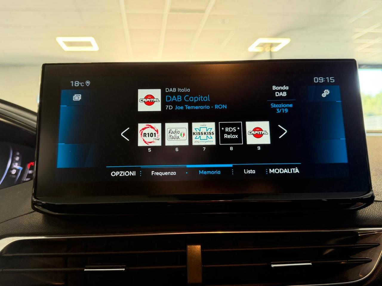 PEUGEOT 3008 1.5 EAT8 130CV 96KW NAVI CRUISE CAM ANNO 2021