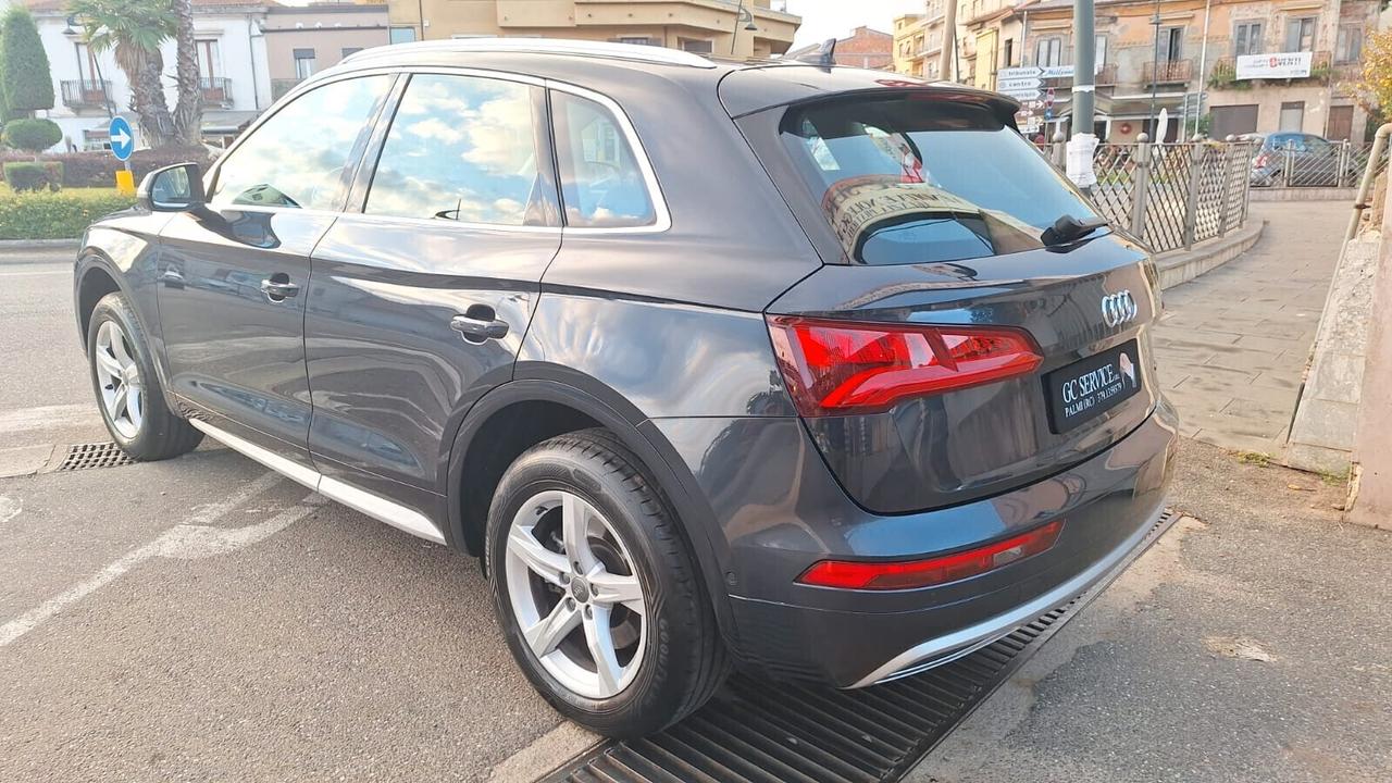 Audi Q5 40 TDI quattro S tronic Sport 2.0TDI CV 190