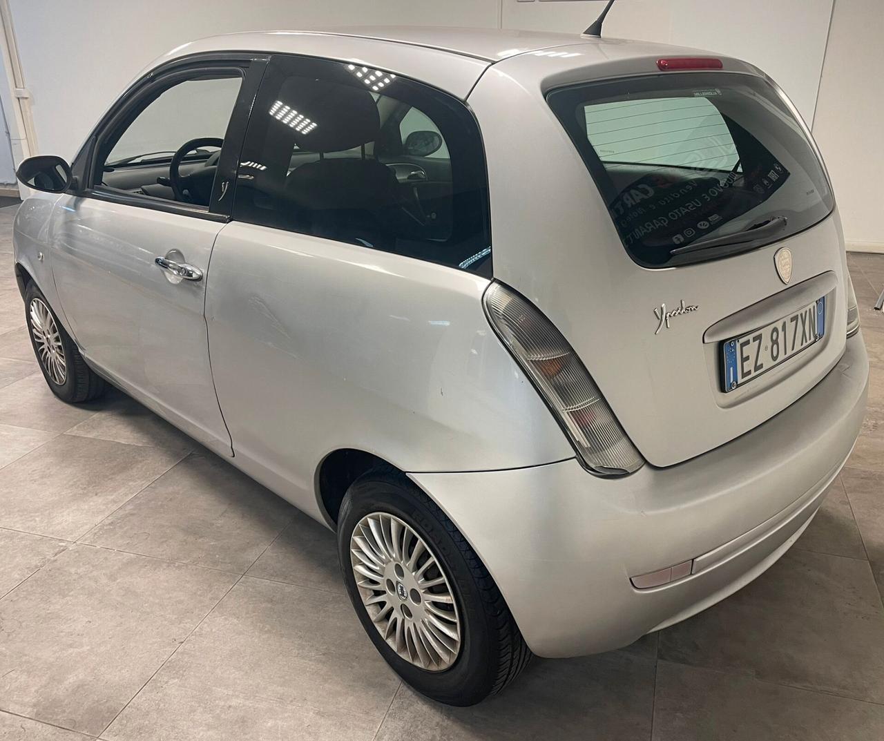 LANCIA YPSILON 1.2-OK NEOPATENTATI