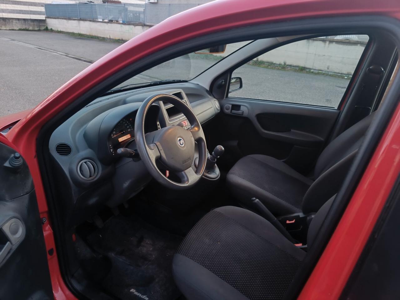 Fiat Panda 1.1 benz SOLO 68.000 KM NEOPATENTATI