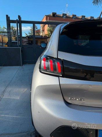 PEUGEOT 208 GT DIESEL