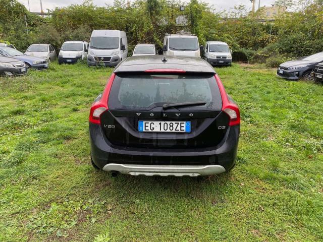 Volvo V60 2.0 d3 * Da Preparare * Momentum Geartronic * Auto