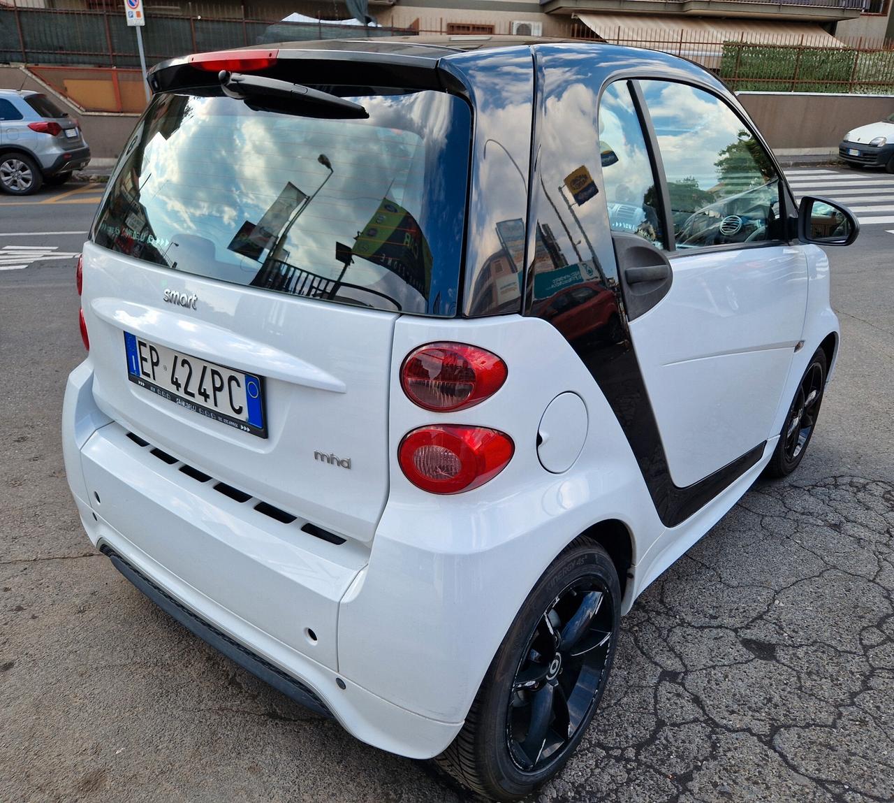 Smart ForTwo 1000 52 kW coupé pure