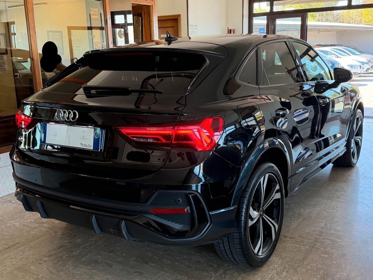 Audi Q3 SB 35 2.0 TDI 150 cv. S Tronic LINE EDITION