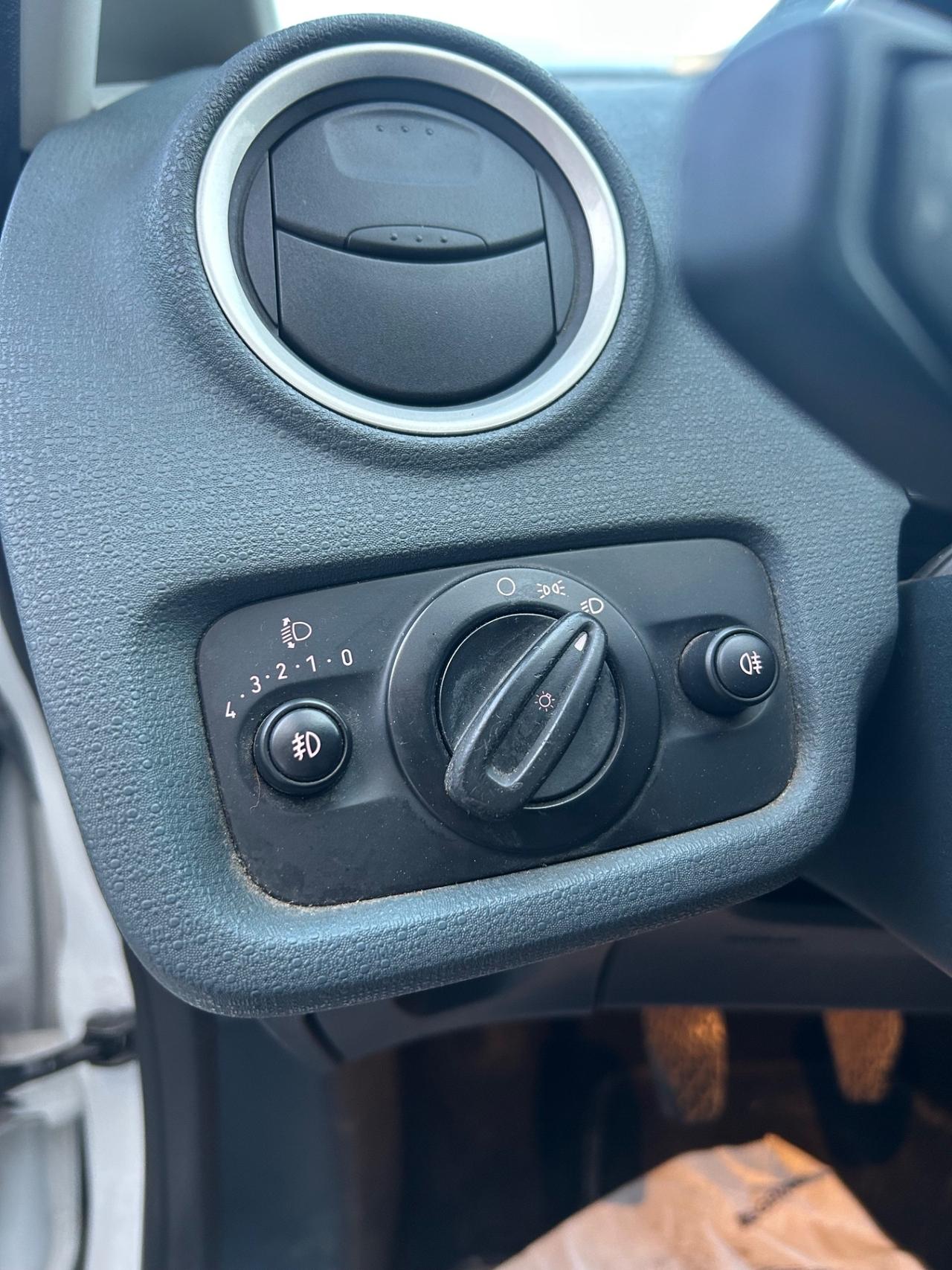 Ford Fiesta Fiesta+ 1.2 82CV 5 porte