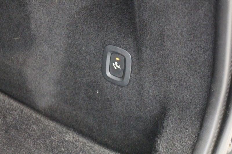 Volvo XC60 D3 Momentum Pro