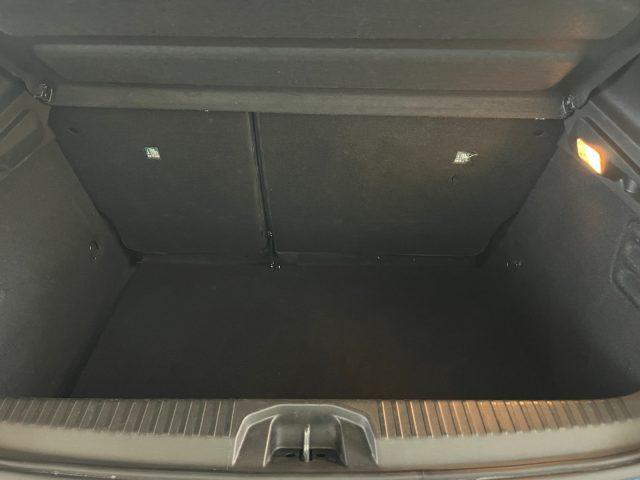 RENAULT Clio TCe 90CV 5 p Techno CAR PLAY NAVI/F.LED/TELECAM.