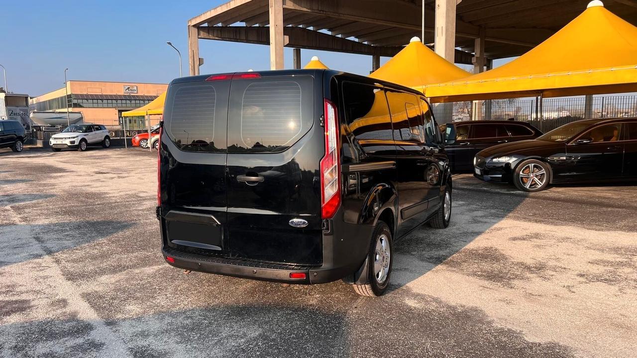 Ford Tourneo Custom 310 2.0 TDCi 130CV PC Titanium