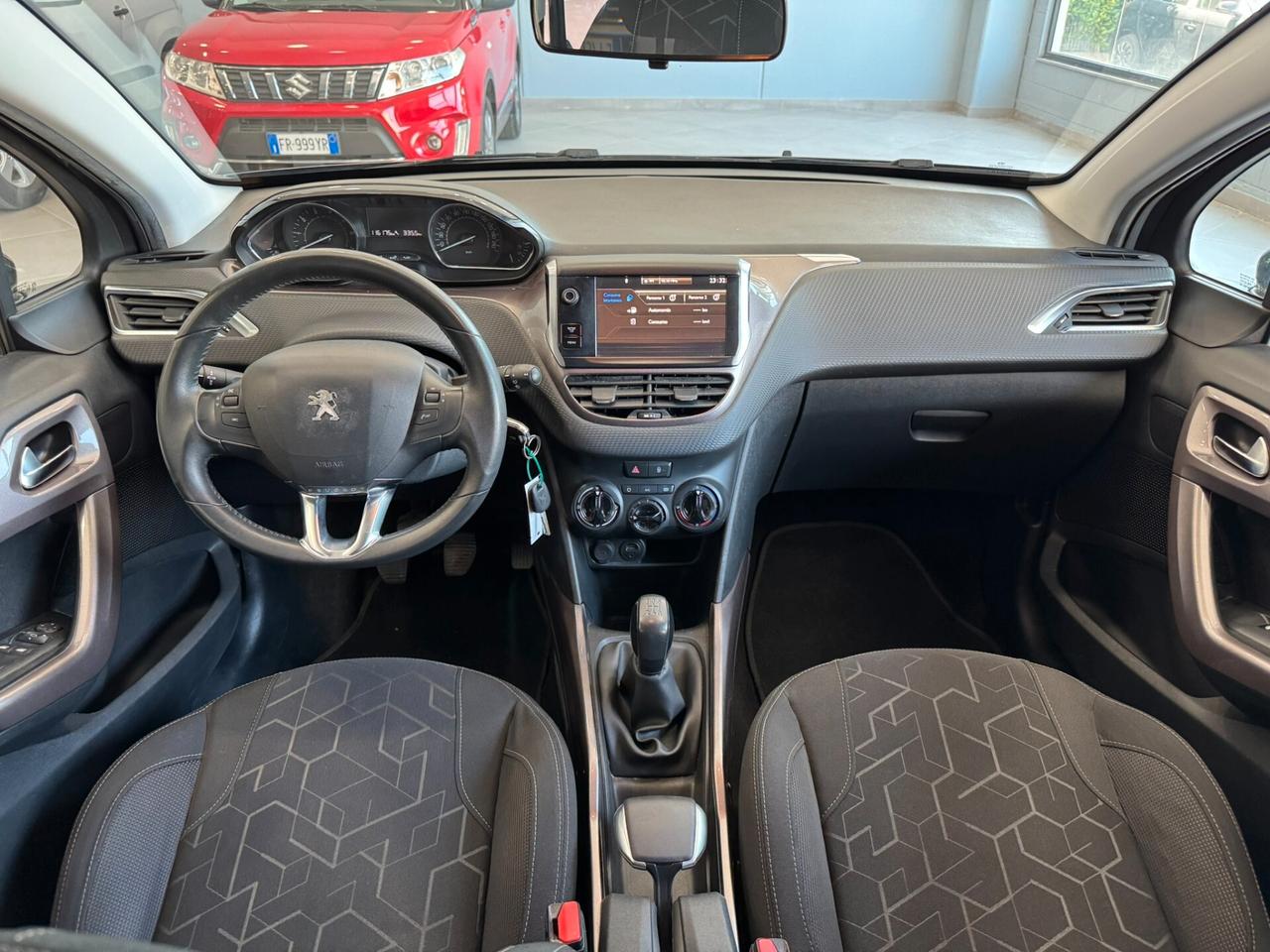 Peugeot 2008 1.2 VTi 82CV Allure
