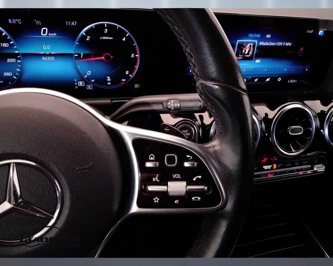 Mercedes-Benz GLA-H247 2020 - GLA 200 d Sport Plus auto