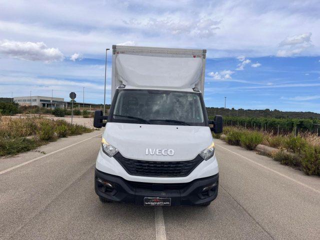 IVECO Daily 35C14 PASSO 3750 QUAD-TOR RG - 8 BANCALI