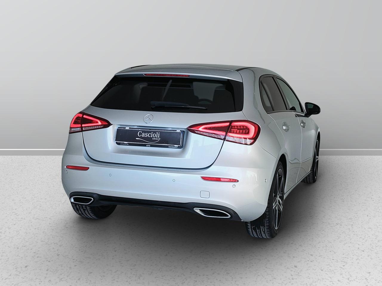 Mercedes-Benz Classe A - W177 2018 - A 180 d Sport auto