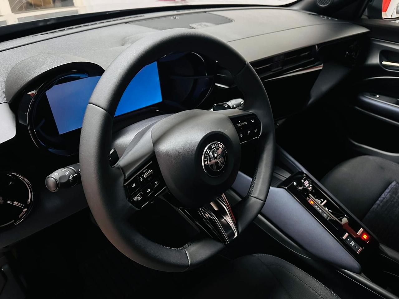 Alfa Romeo Junior 1.2 136 CV Hybrid eDCT6