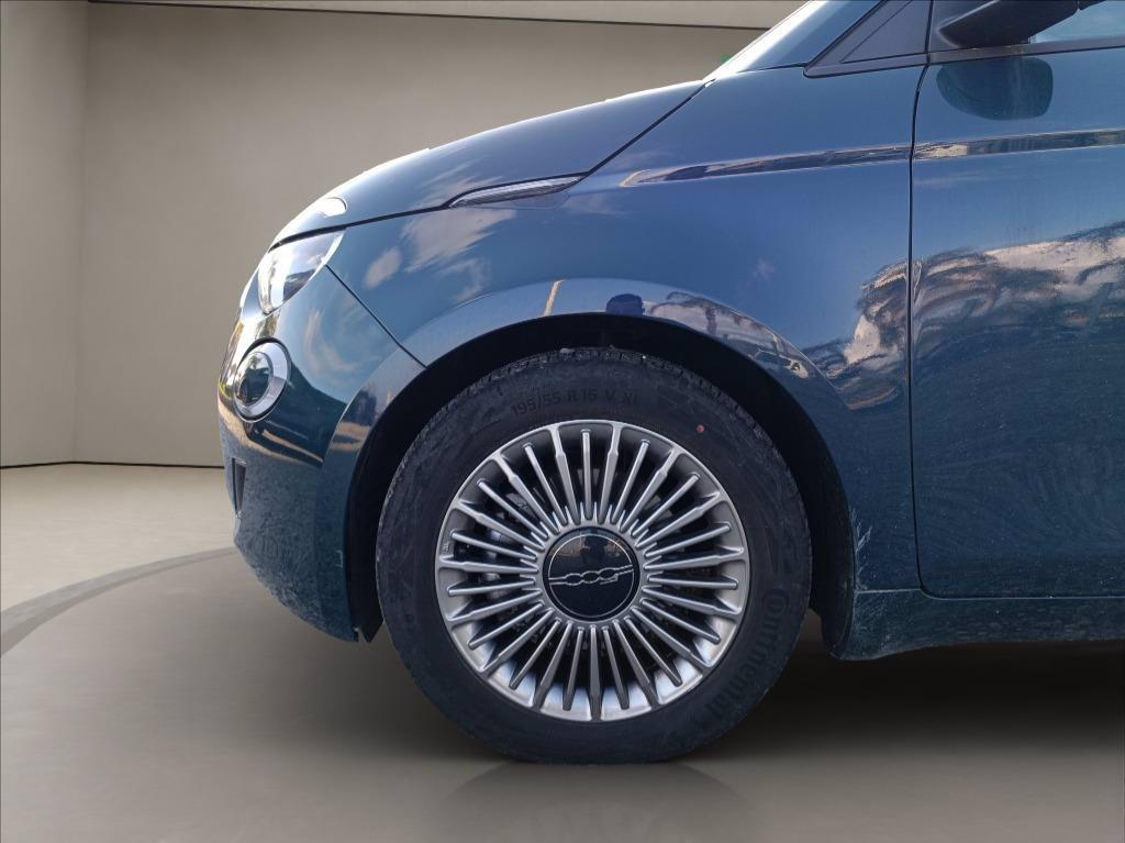 FIAT 500e 42 kWh Icon + del 2022