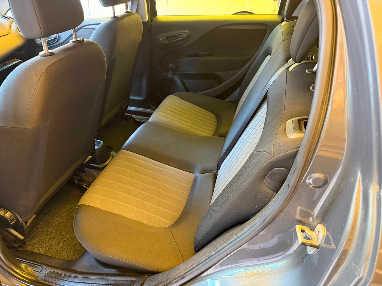 Fiat Punto 1.3cc diesel 12 mesi garanzia-2017