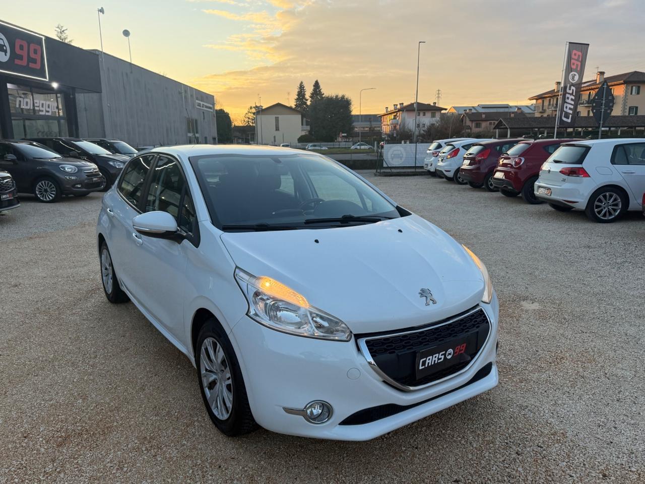 Peugeot 208 1.2 VTi 82 CV 5 porte Allure