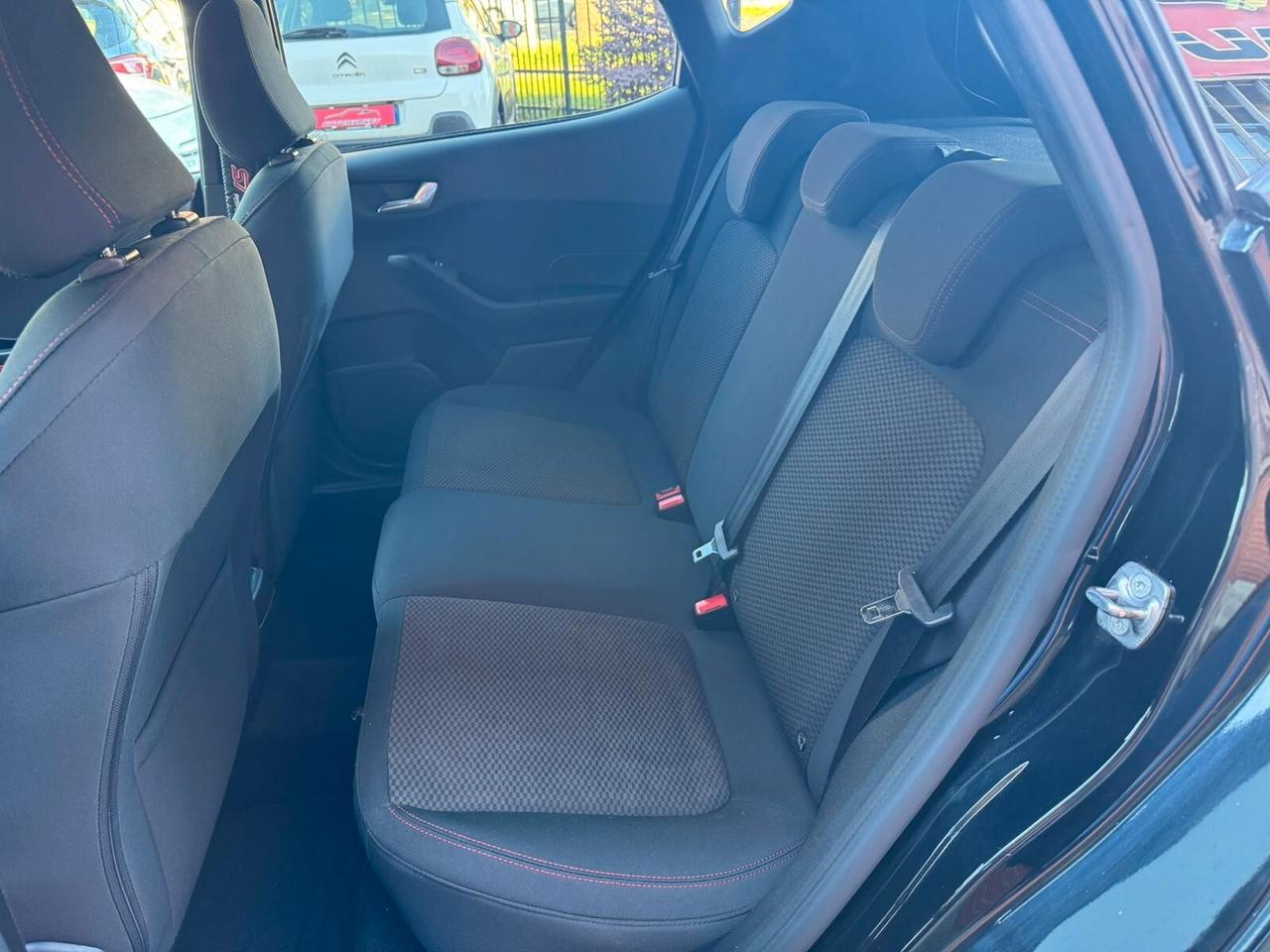 Ford Fiesta 1.1 85 CV 5 porte ST-Line