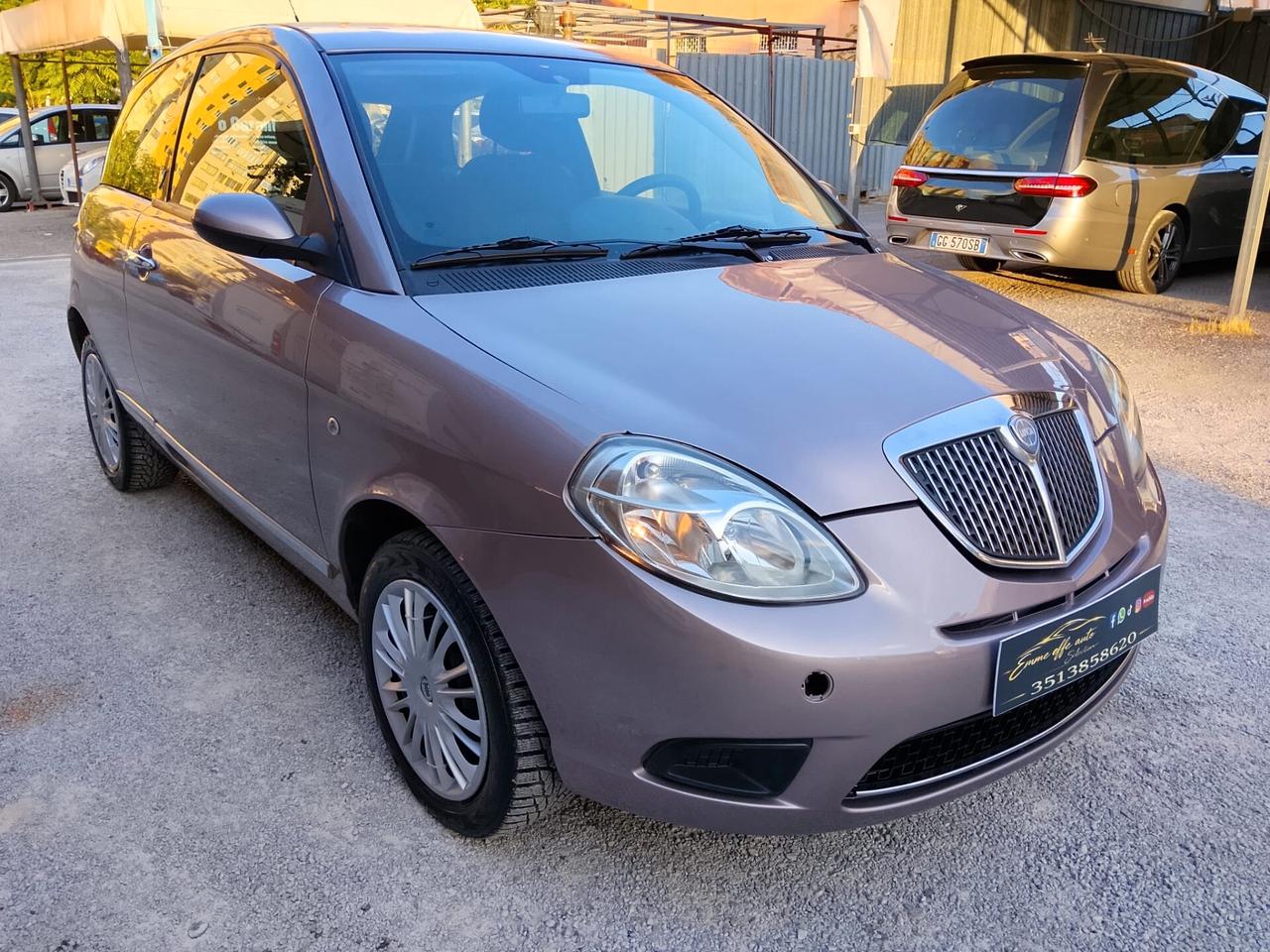 Lancia Ypsilon 1.2 Oro PARI AL NUOVO LEGGI