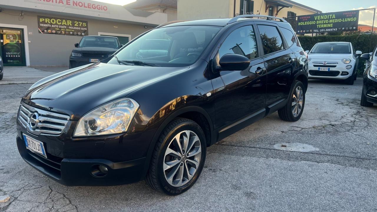 Nissan Qashqai Qashqai+2 2.0 dCi Tekna 4x4 automat