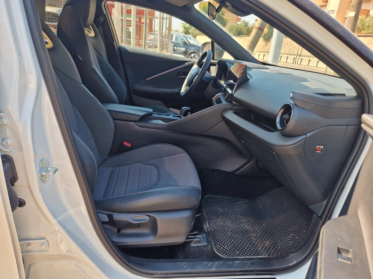 Toyota C-HR 1.8 HV Lounge