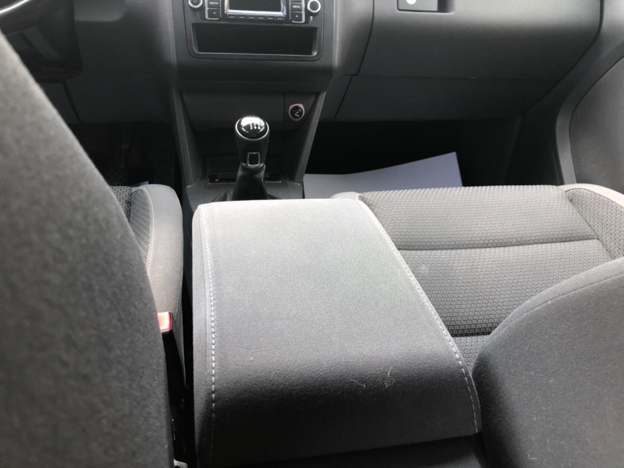 Volkswagen Touran 1.6 TDI 105CV 7 POSTI 2014