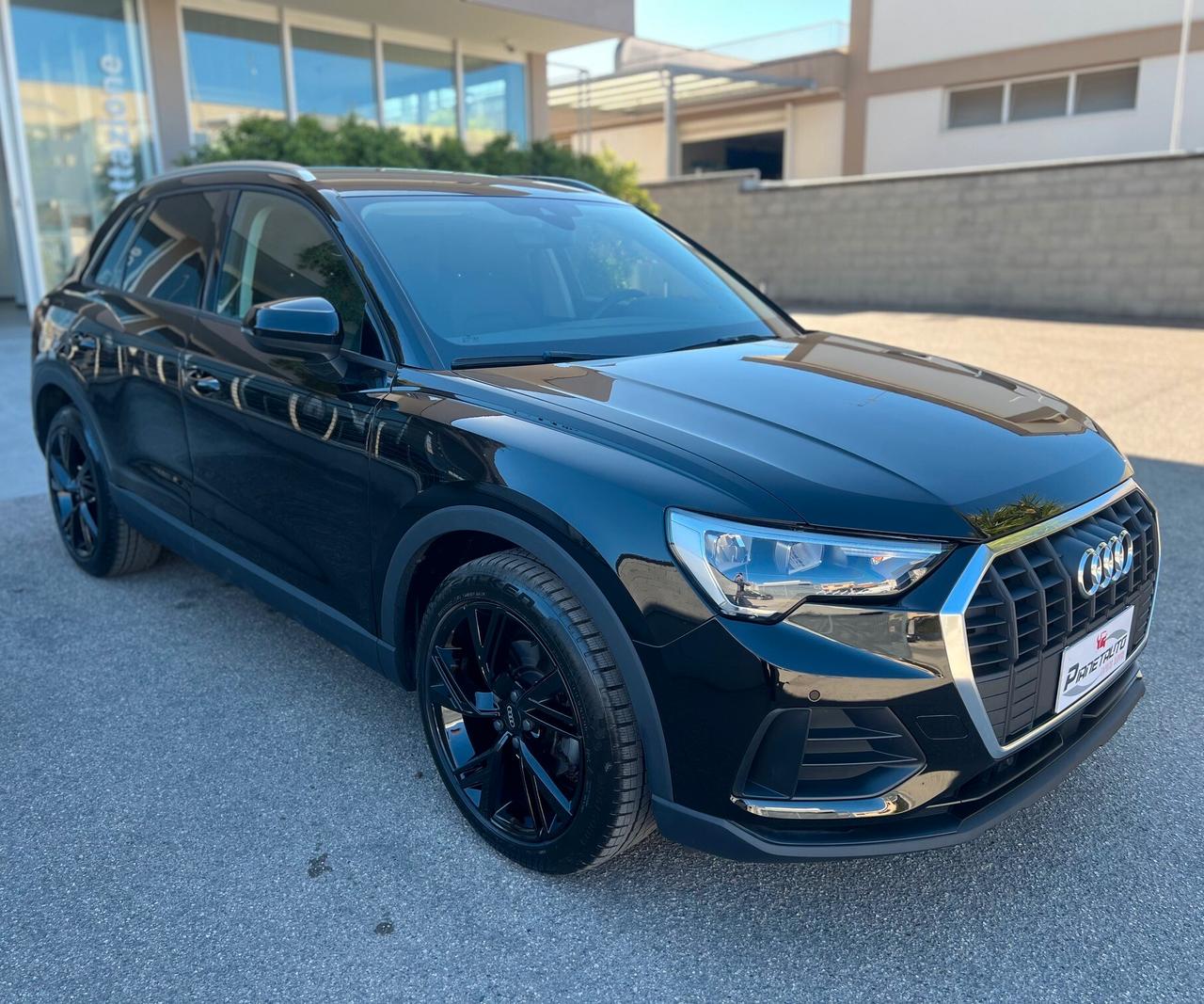 Audi Q3 35 2.0 tdi 150cv Business s-tronic LED/VIRTUAL/ACC PERFETTA!!