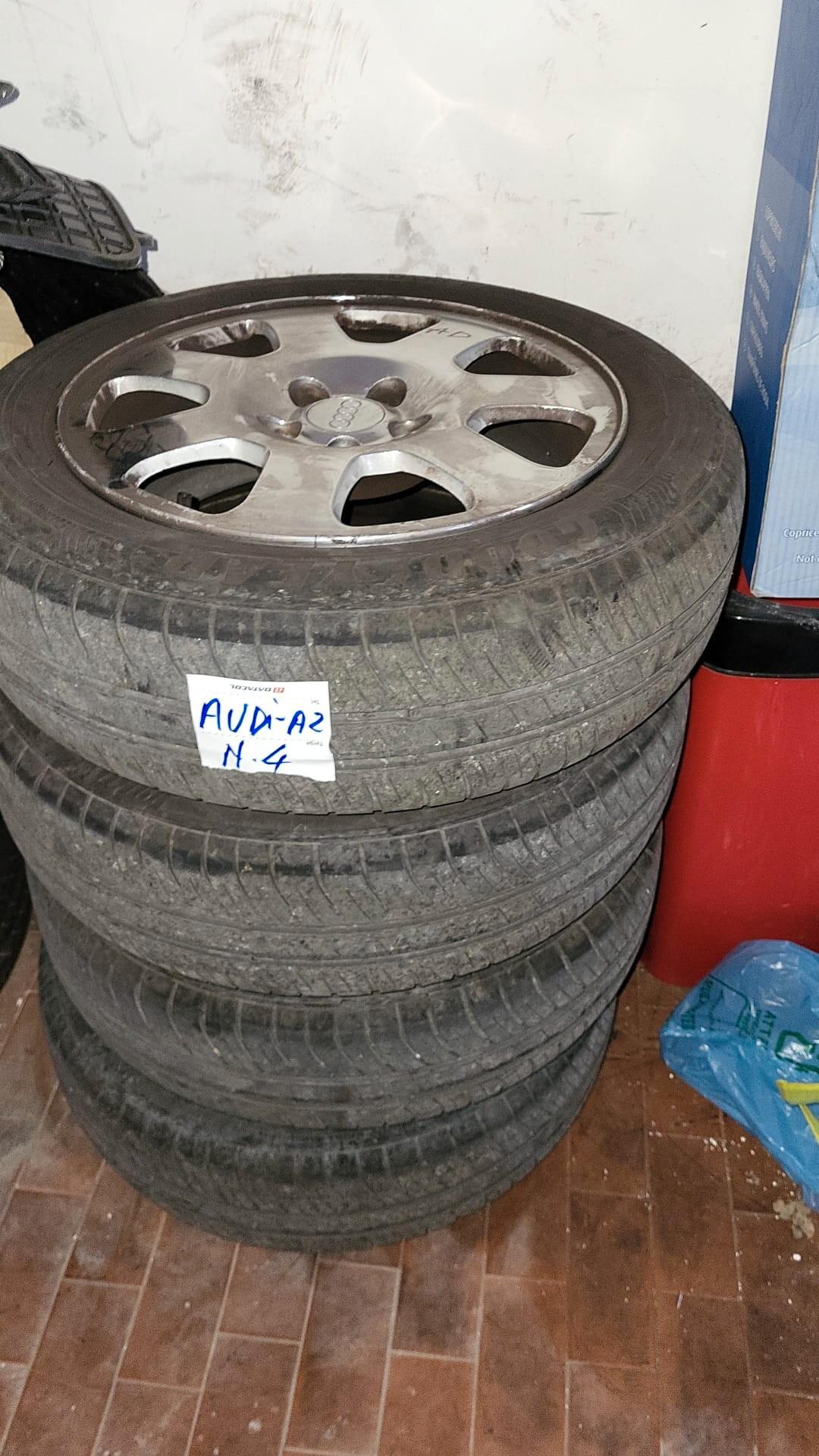 AUDI A2 1,4 TDI-UNICO PROPRIETARIO-FOTO 3 REVISIONI