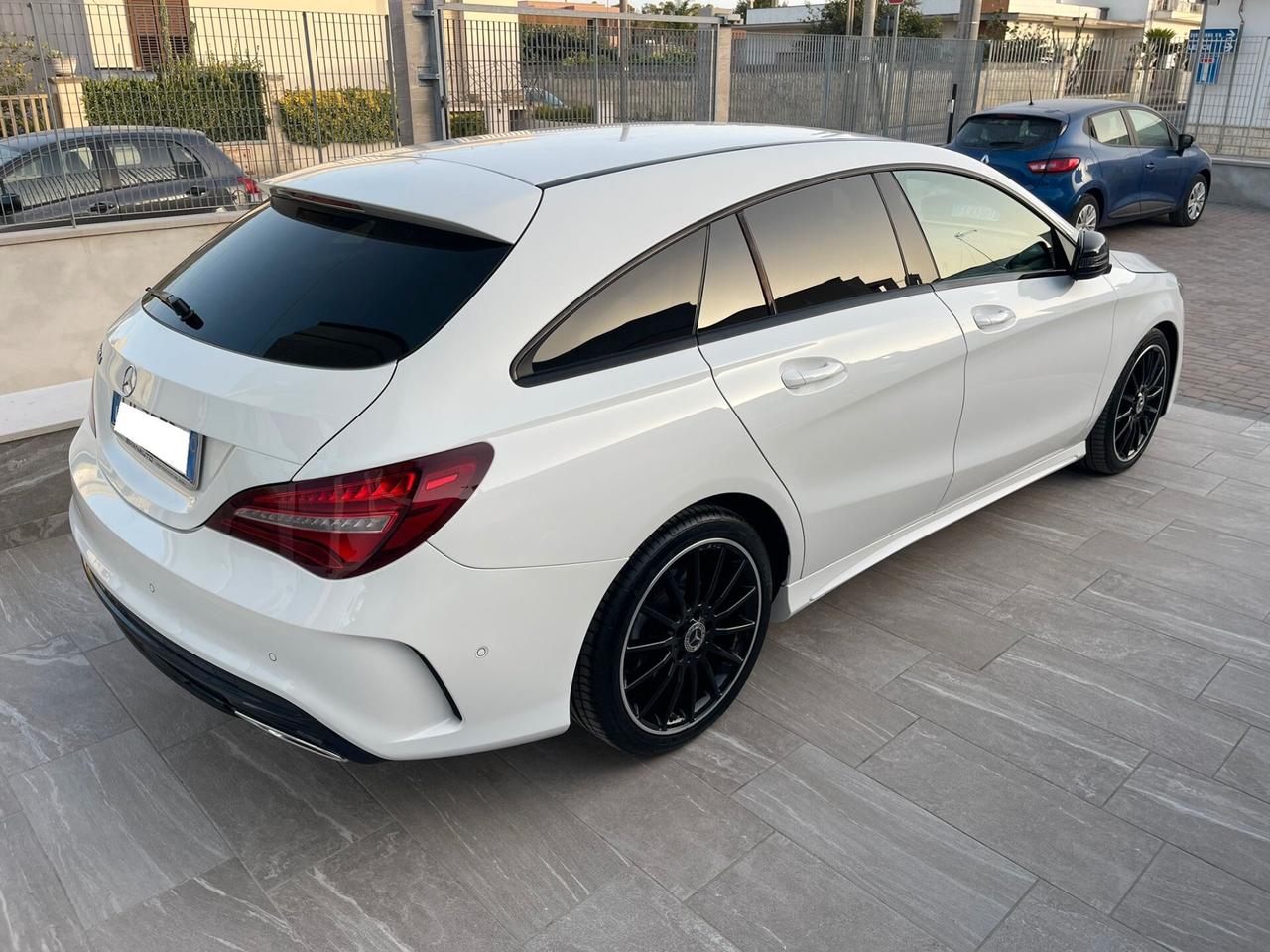 MERCEDES CLA 200 136CV PREMIUM