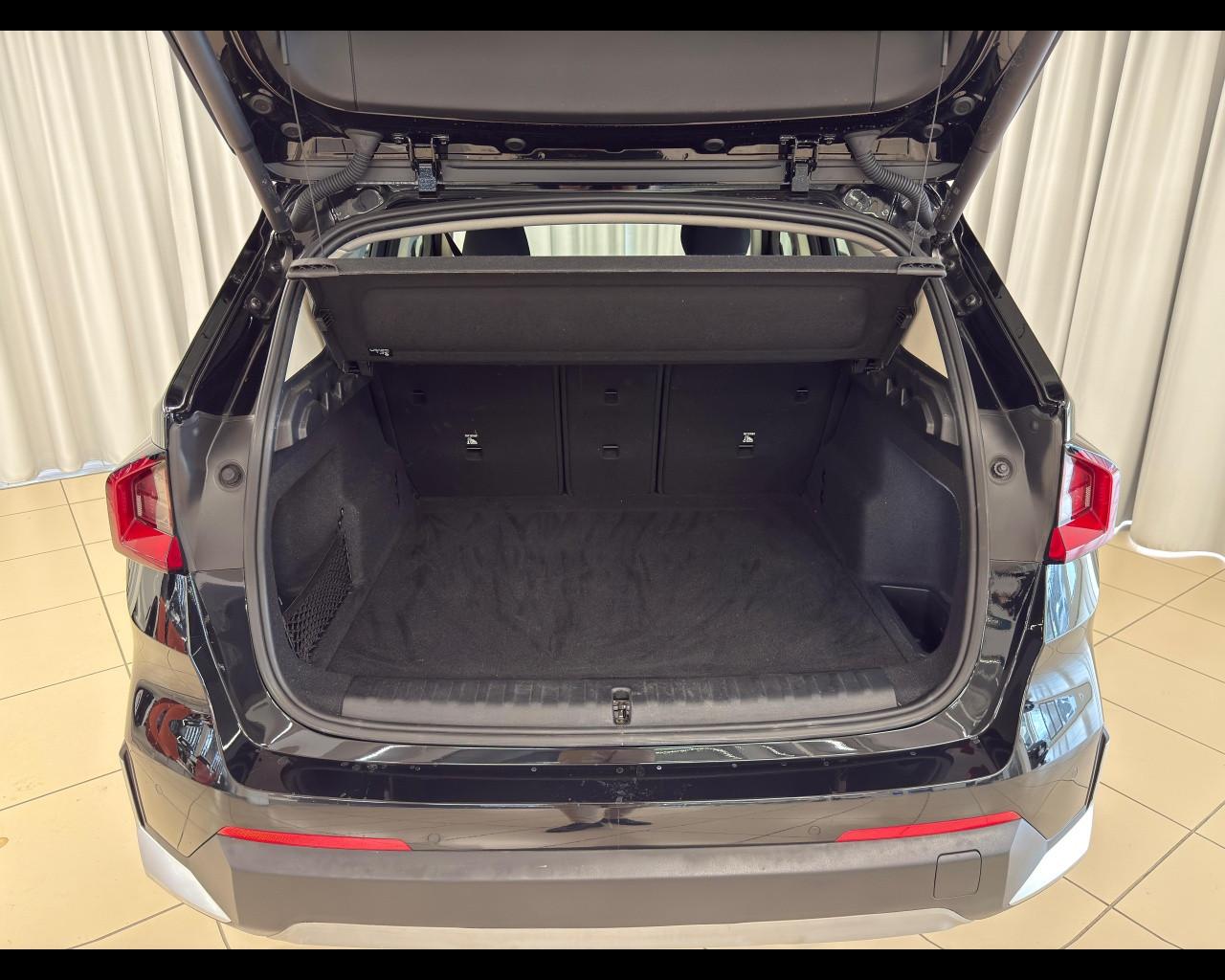 BMW X1 (U11) - X1 sDrive 18d