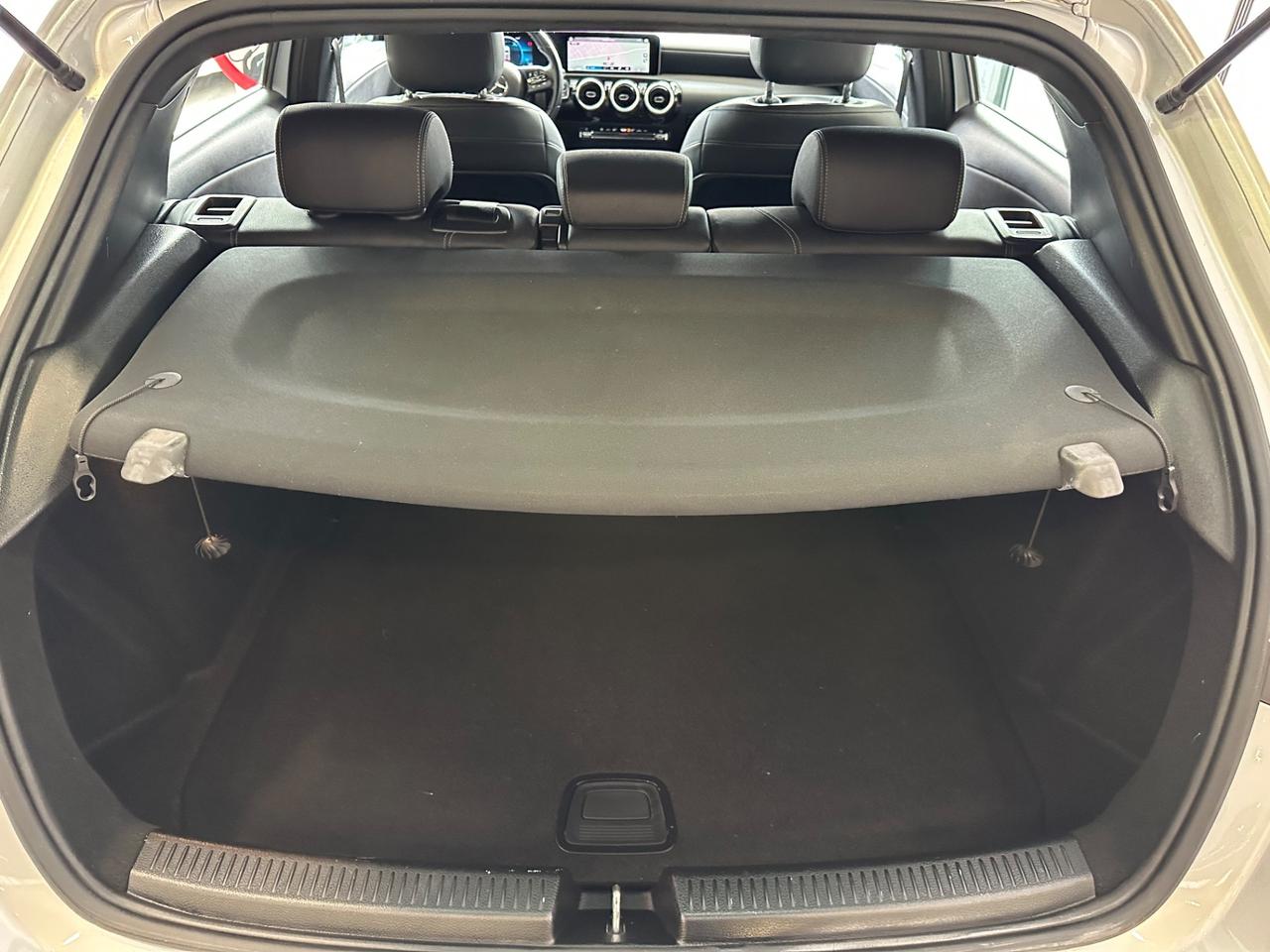 Mercedes-benz A 180 d Automatic Business