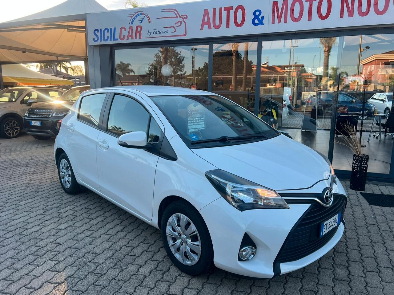 Toyota Yaris 1.4 D-4D 5 porte Lounge