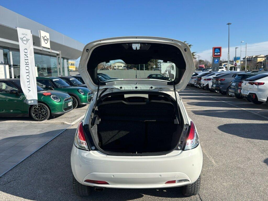 Lancia Ypsilon 5 Porte 1.2 Mya
