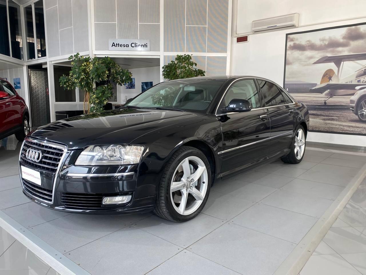 Audi A8 4.2 V8 TDI F.AP. quattro tiptronic