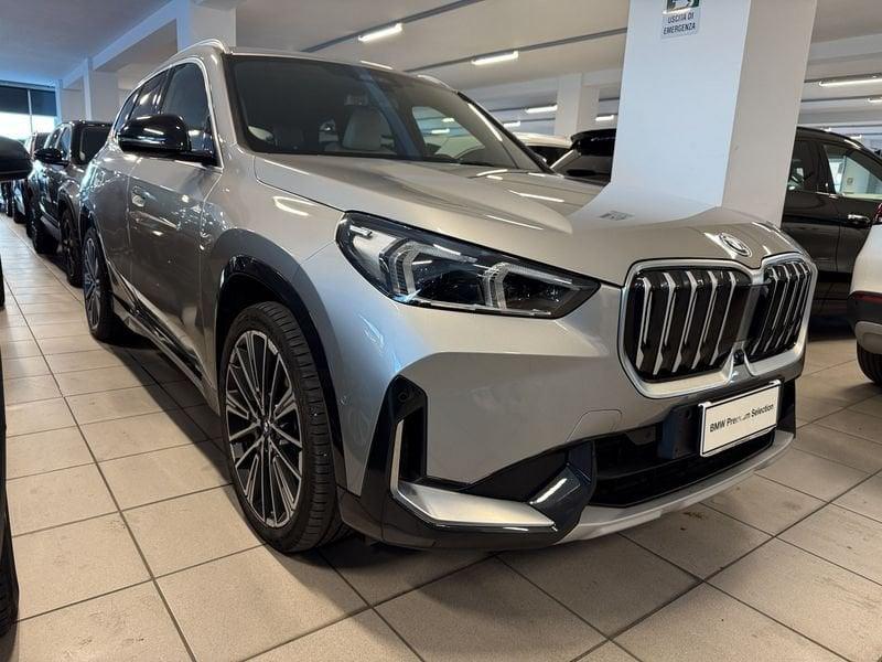 BMW iX1 iX1 xDrive 30 xLine