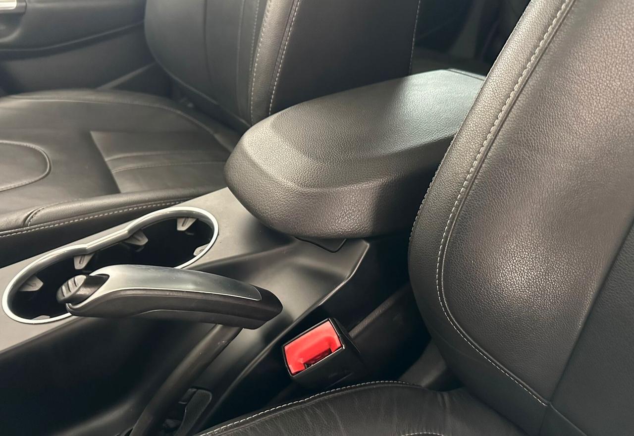 Ford Kuga 2.0 TDCI 140 CV 4WD Titanium