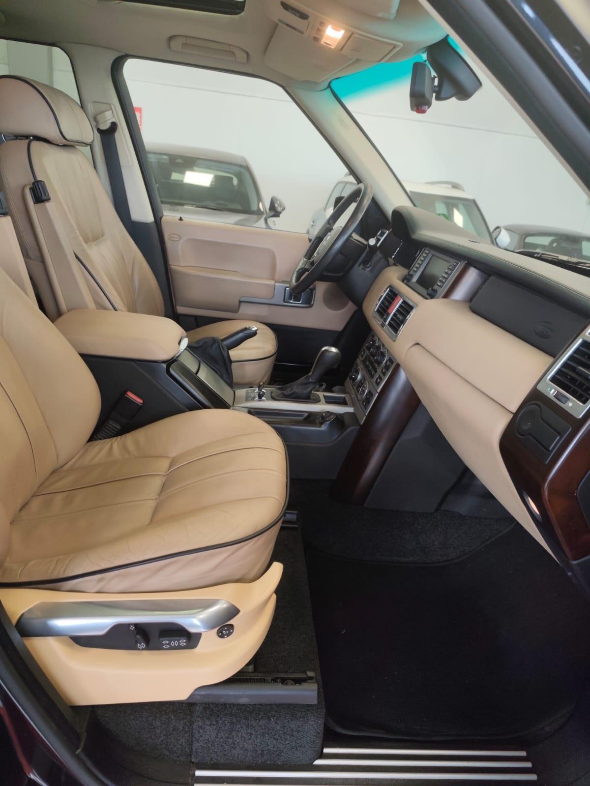 Land Rover Range 4.4 V8 32V Vogue Foundry