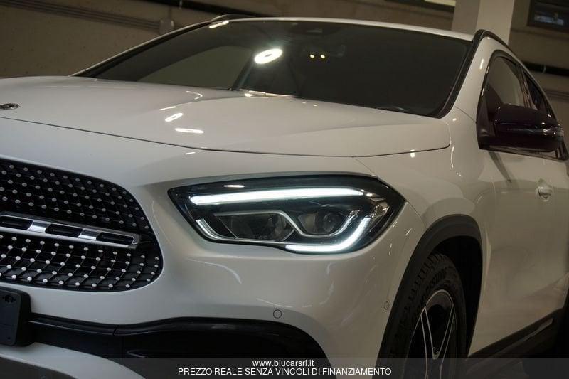 Mercedes-Benz GLA GLA 200 d Automatic Premium