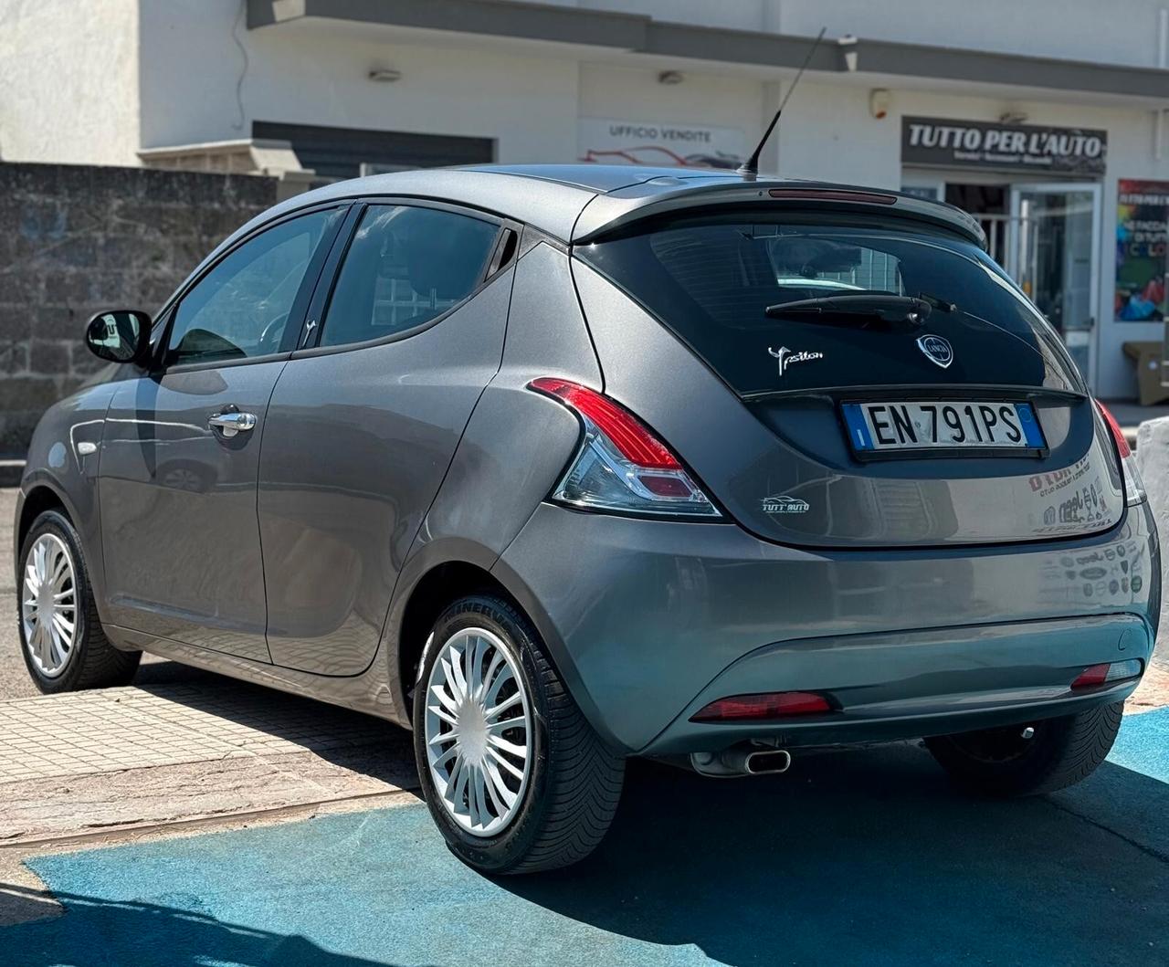Lancia Ypsilon 1.3 MJT 16V 95 CV 5 porte S&S Platinum