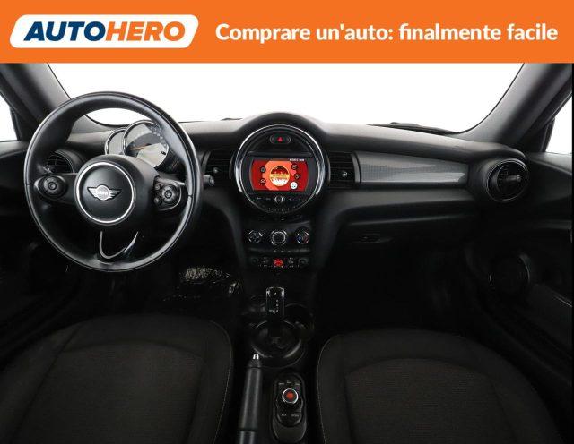 MINI Mini 1.5 Cooper D Cabrio