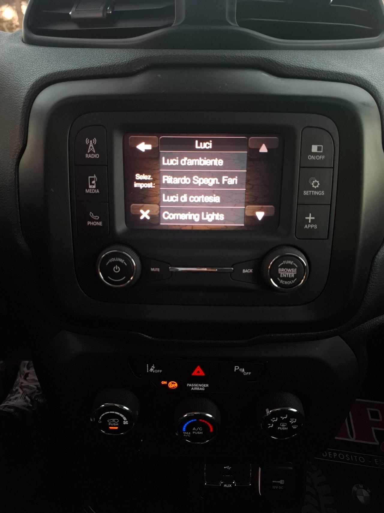 JEEP RENEGADE 1.6 M-JET 130cv- CRUISE-LED *MY 22*