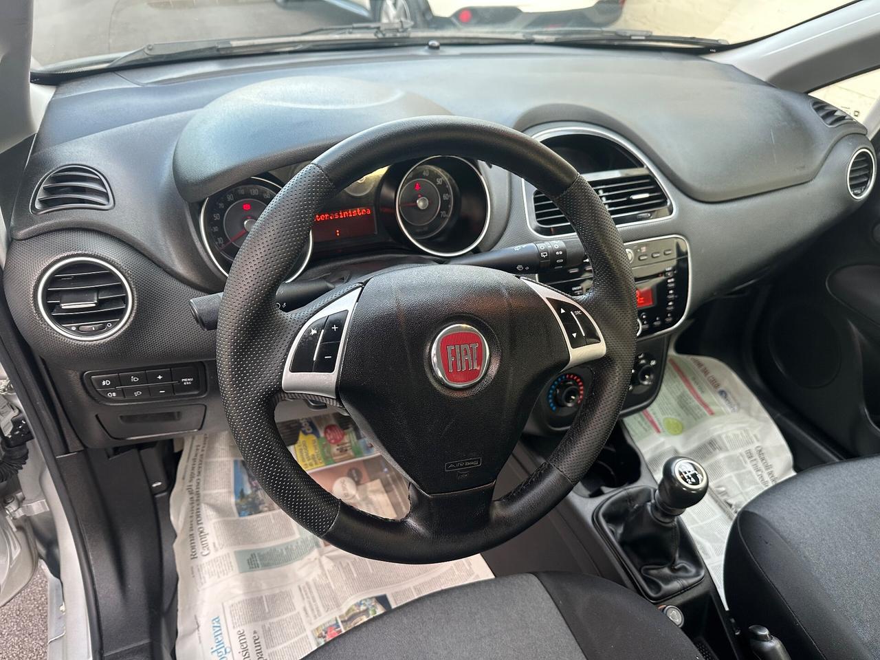 Fiat Punto 1.2benzina 5porte - 27/12/2013