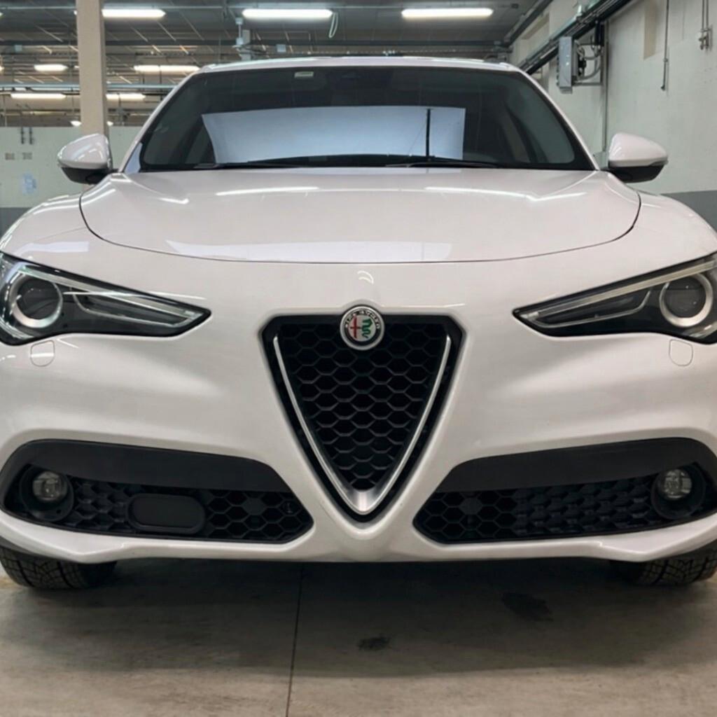 Alfa Romeo Stelvio 2.2 Turbodiesel 210 CV AT8 Q4 Executive "IN ARRIVO"